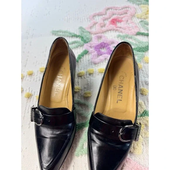 Chanel vintage Leather Pointed Toe Buckle Loafers Low Block Heel Italy 36 - Picture 10 of 10